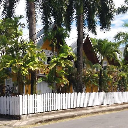 Yellow Houses Bocas Bocas del Toro Exterior photo