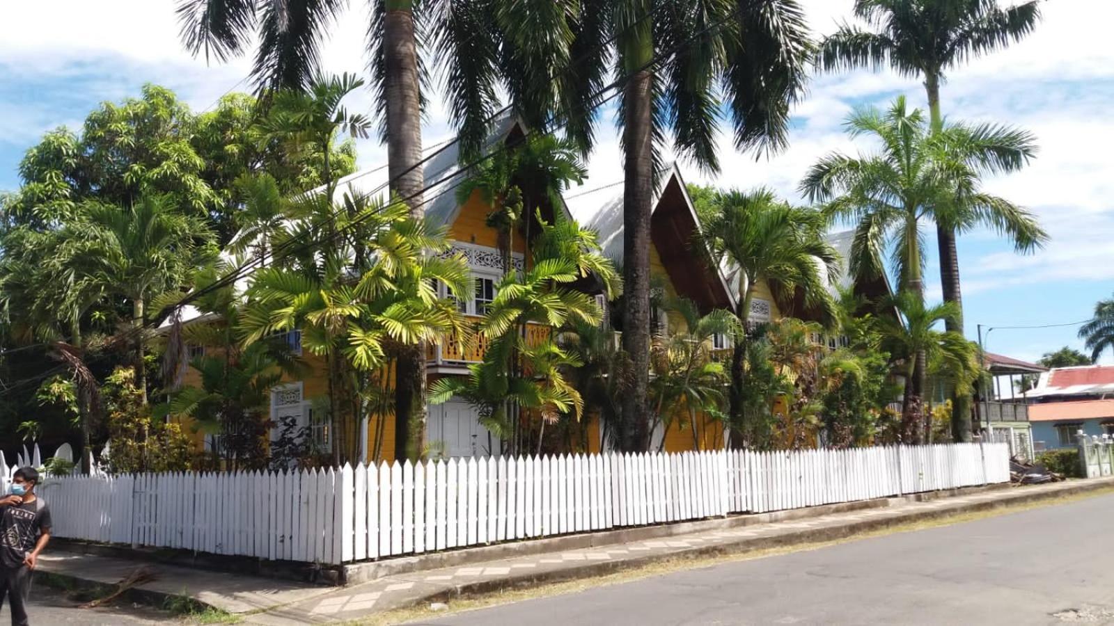 Yellow Houses Bocas Bocas del Toro Exterior photo